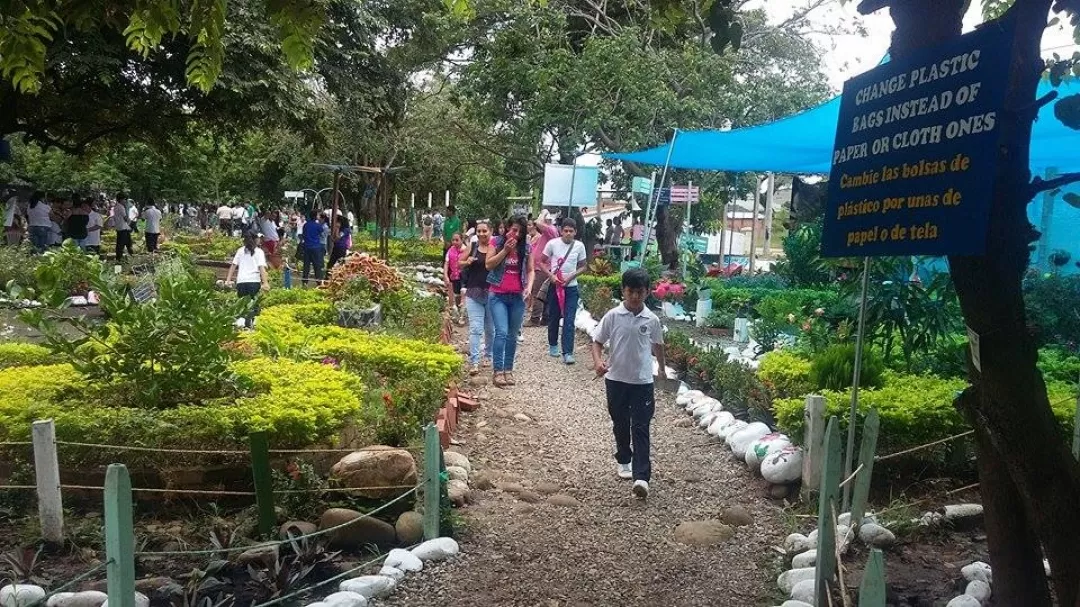En la inauguración del sendero ecológico Matajey unas 2.000 personas asistieron a observar cada una de las áreas sembradas con especies nativas de la Orinoquia